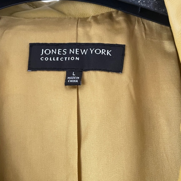 Leather jacket - Picture 2 of 5